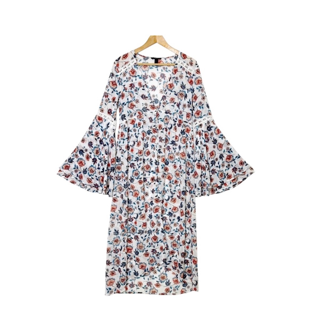 🆕 F21 floral bell sleeve kimono 🌺